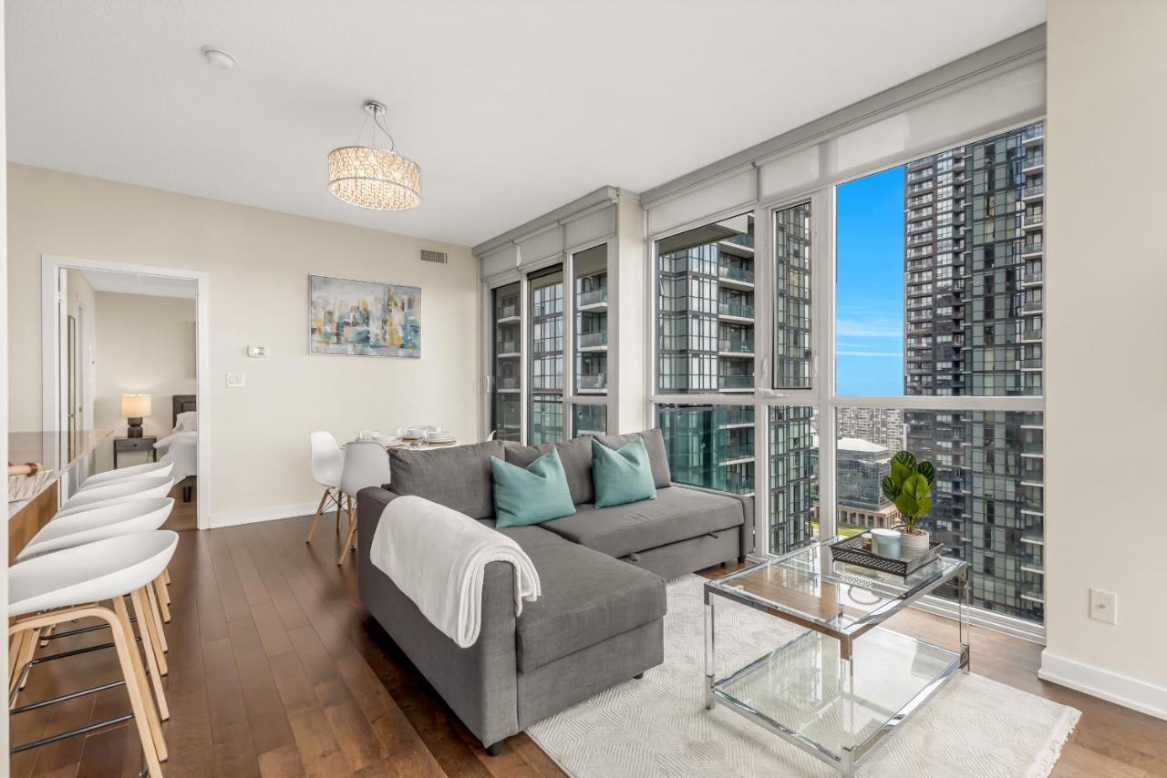 Ultra Luxurious 2.5 Bedroom 2 Full Bathroom 1 Parking Condo Near Sq1 Striking Views Mississauga Ngoại thất bức ảnh